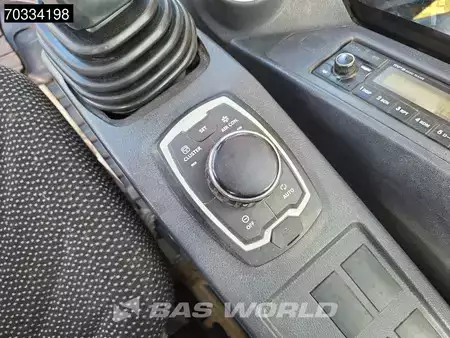 Koparki gąsienicowe 2018 Hyundai HX220 L (33)
