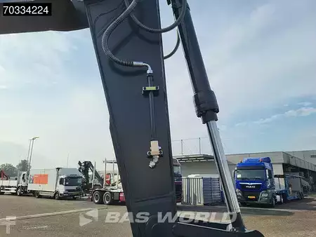 Pelles sur chenilles 2025 Hyundai R210 (12)