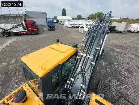 Pelles sur chenilles 2025 Hyundai R210 (19)