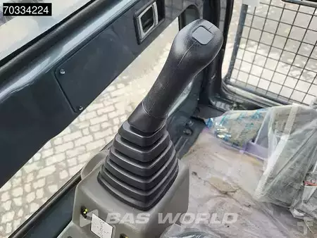 Pelles sur chenilles 2025 Hyundai R210 (30)