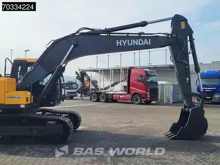 Pelles sur chenilles 2025 Hyundai R210 (8)