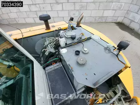 Mobiele graafmachines 2015 Liebherr A 914 Compact Select (11)