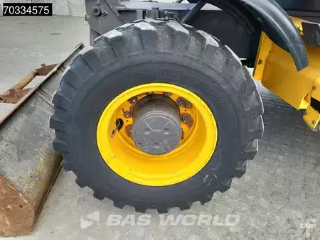 Mobilbagger 2013 Volvo EW140 D Outriggers + Blade (23)