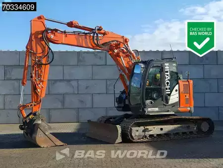Hydraulic Excavators 2020 Hitachi ZX135 US-6 Blade - First Owner (1)