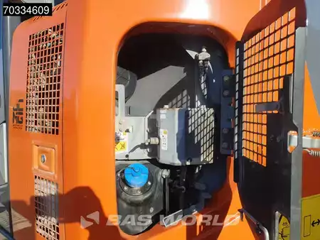 Hydraulic Excavators 2020 Hitachi ZX135 US-6 Blade - First Owner (20)