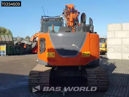 Hydraulic Excavators 2020 Hitachi ZX135 US-6 Blade - First Owner (5)