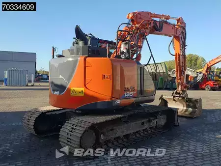 Hydraulic Excavators 2020 Hitachi ZX135 US-6 Blade - First Owner (6)