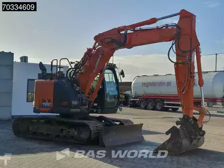 Hydraulic Excavators 2020 Hitachi ZX135 US-6 Blade - First Owner (7)