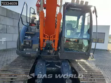 Hydraulic Excavators 2020 Hitachi ZX135 US-6 Blade - First Owner (9)