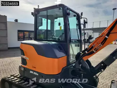 Minibagry 2025 DEVELON DX55 R-7 A/C (14)
