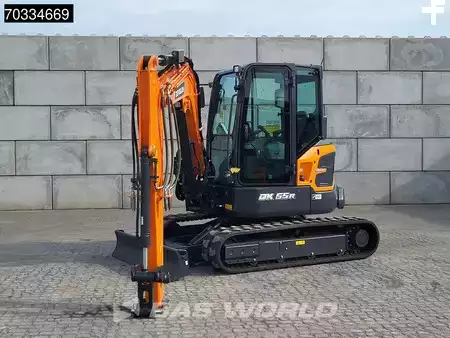Minibagry 2025 DEVELON DX55 R-7 A/C (5)