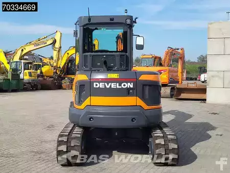 Minibagry 2025 DEVELON DX55 R-7 A/C (7)
