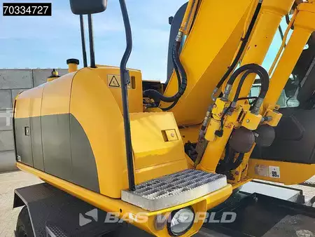 Pelle sur pneus 2007 JCB JS145W Dutch Registration (9)