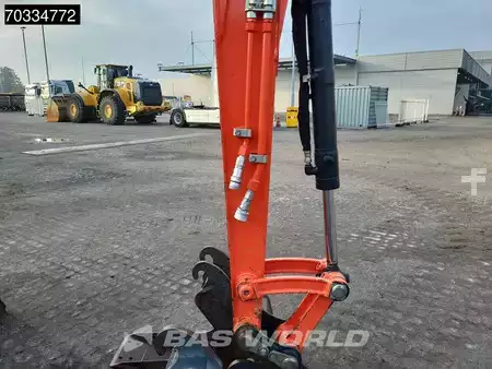 Minigrävare 2023 Kubota U36 -4 3 Buckets (11)