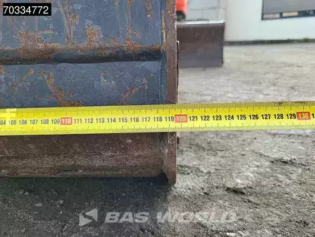 Minigrävare 2023 Kubota U36 -4 3 Buckets (18)