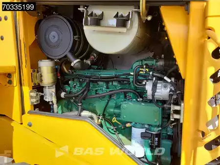Wielladers 2004 Volvo L70 E Low Hours! (17)