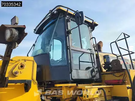 Chargeuse sur pneus 2020 Caterpillar 980 M (26)