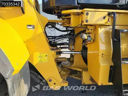 Chargeuse sur pneus 2020 Caterpillar 980 M (27)