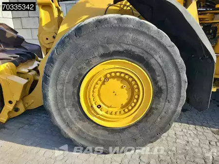 Chargeuse sur pneus 2020 Caterpillar 980 M (29)