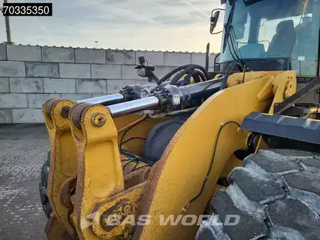 Колісні навантажувачі 2018 Caterpillar 980 M (15)