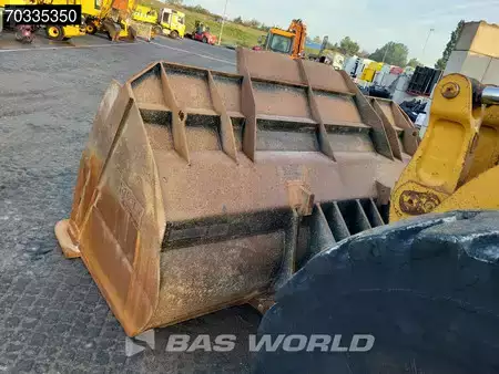 Колісні навантажувачі 2018 Caterpillar 980 M (18)