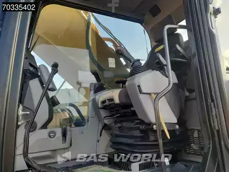 Beltegraver 2019 Caterpillar 352 F XE (33)