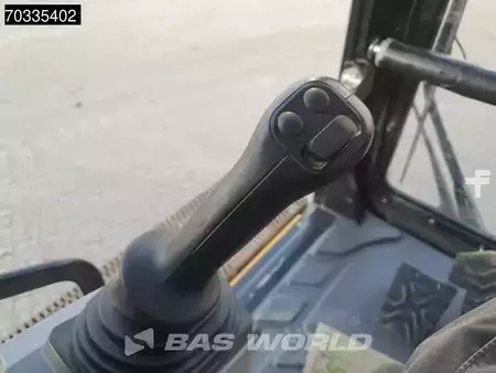 Beltegraver 2019 Caterpillar 352 F XE (34)