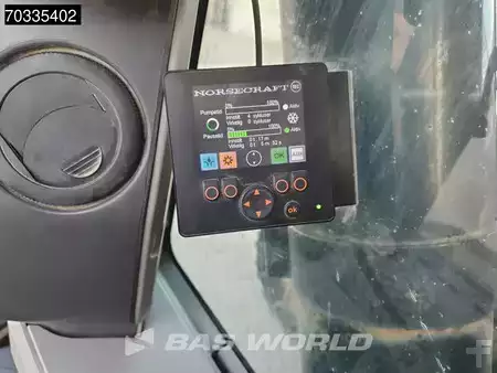 Beltegraver 2019 Caterpillar 352 F XE (39)
