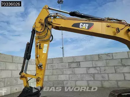 Bæltegraver 2020 Caterpillar 320 07C (13)