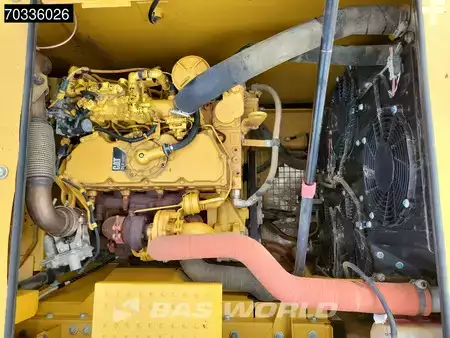 Bæltegraver 2020 Caterpillar 320 07C (25)