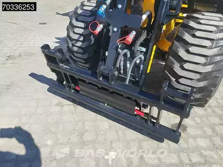 Cargadoras de ruedas 2025 JCB 403 SP FACTORY WARRANTY – EURO COUPLER - KUBOTA (13)