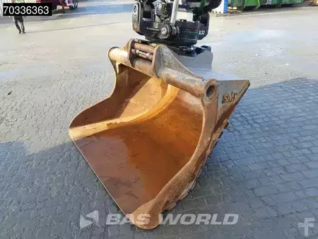 Rupsgraafmachines 2019 Volvo EC300 E L (14)