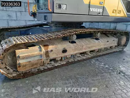 Rupsgraafmachines 2019 Volvo EC300 E L (29)