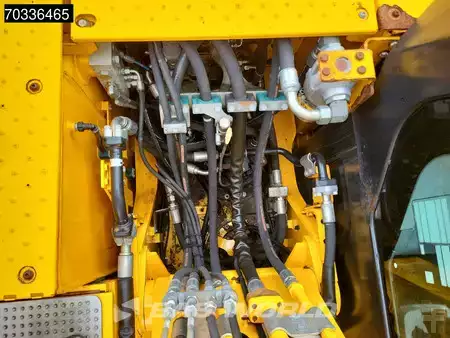 Pelles sur chenilles 2022 JCB 140X L SV (14)