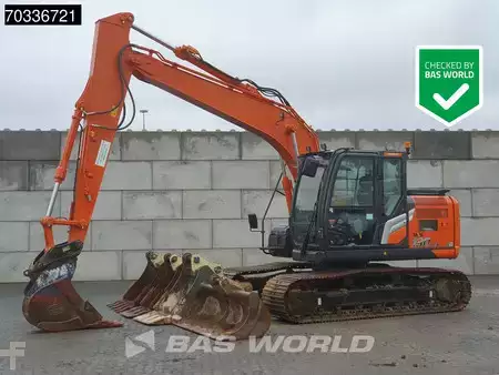 Bæltegraver 2023 Hitachi ZX130 LCN-7 5 Buckets (1)