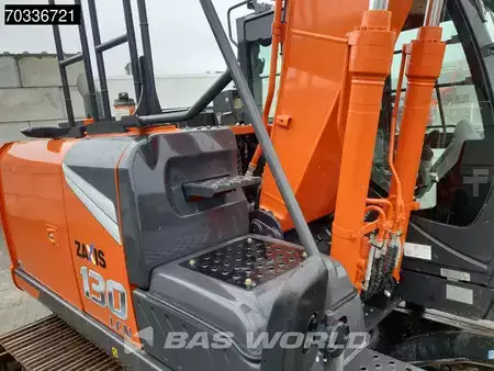Bæltegraver 2023 Hitachi ZX130 LCN-7 5 Buckets (9)