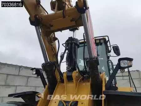 Chargeuse sur pneus 2015 Caterpillar 966 M (11)
