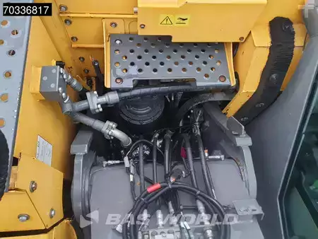 Escavadora de rastos 2016 Volvo ECR235 E L (22)