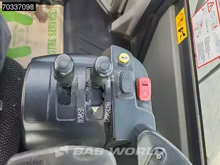 Kolové nakladače 2020 Komatsu WA470 -8E0 WA470 (32)