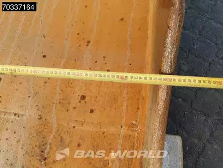 Hydraulic Excavators 2018 Hitachi ZX350 LC-6 (17)