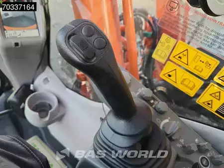 Hydraulic Excavators 2018 Hitachi ZX350 LC-6 (34)