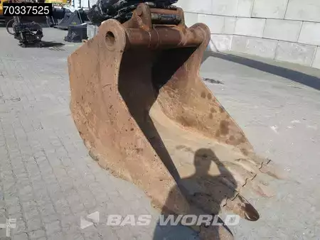 Hydraulic Excavators 2017 Volvo EC300 E L (16)