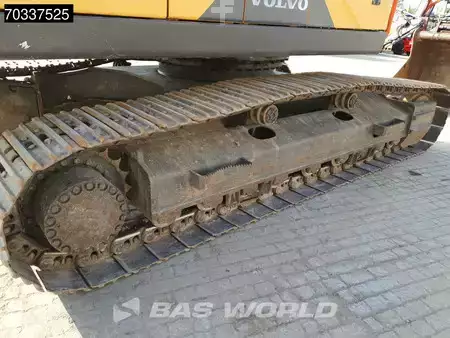 Hydraulic Excavators 2017 Volvo EC300 E L (29)