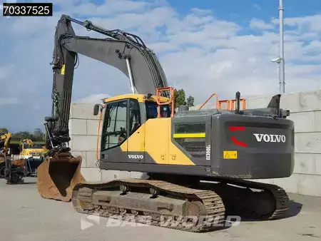Hydraulic Excavators 2017 Volvo EC300 E L (3)