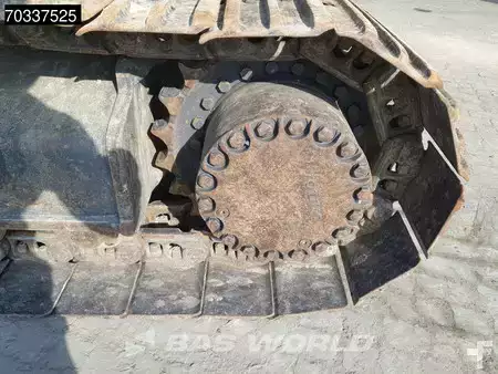 Hydraulic Excavators 2017 Volvo EC300 E L (32)