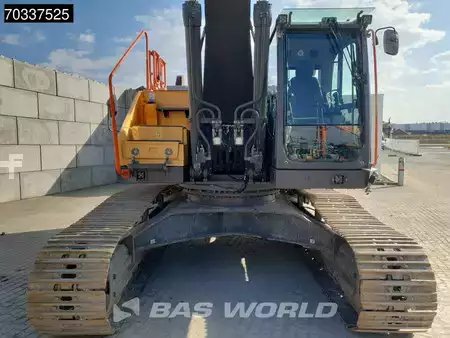 Hydraulic Excavators 2017 Volvo EC300 E L (9)