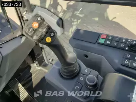 Hjullastare 2023 Bobcat L75 (38)