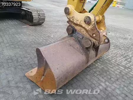Hydraulic Excavators 2018 Caterpillar 320 -07A (13)