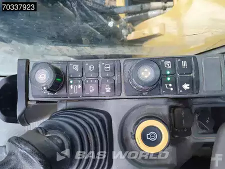 Hydraulic Excavators 2018 Caterpillar 320 -07A (37)