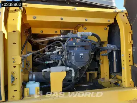Hydraulic Excavators 2018 Komatsu HB365 LC-3 HB365LC-3 (20)